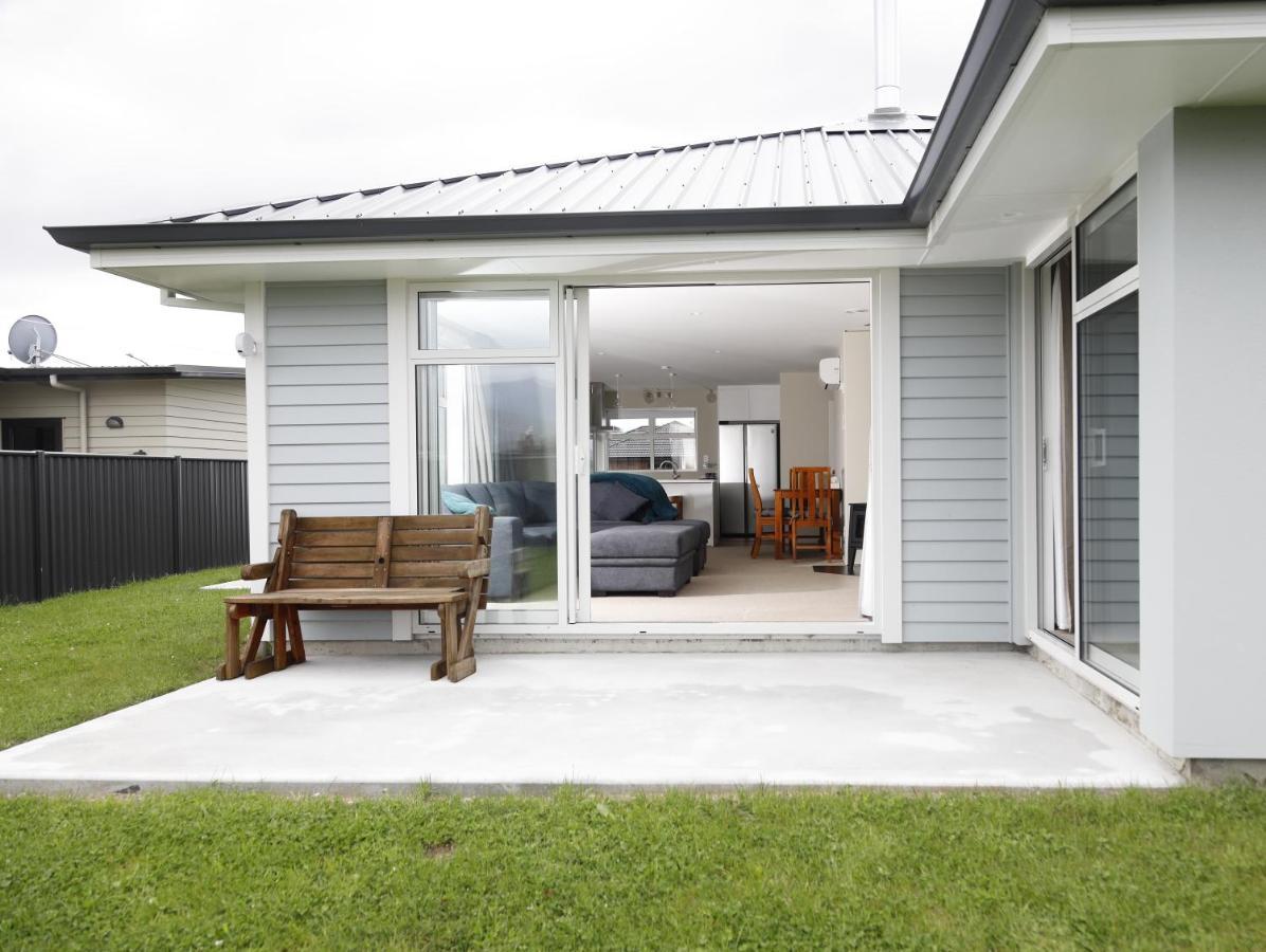 Fiordland Getaway - Te Anau Holiday Home Εξωτερικό φωτογραφία