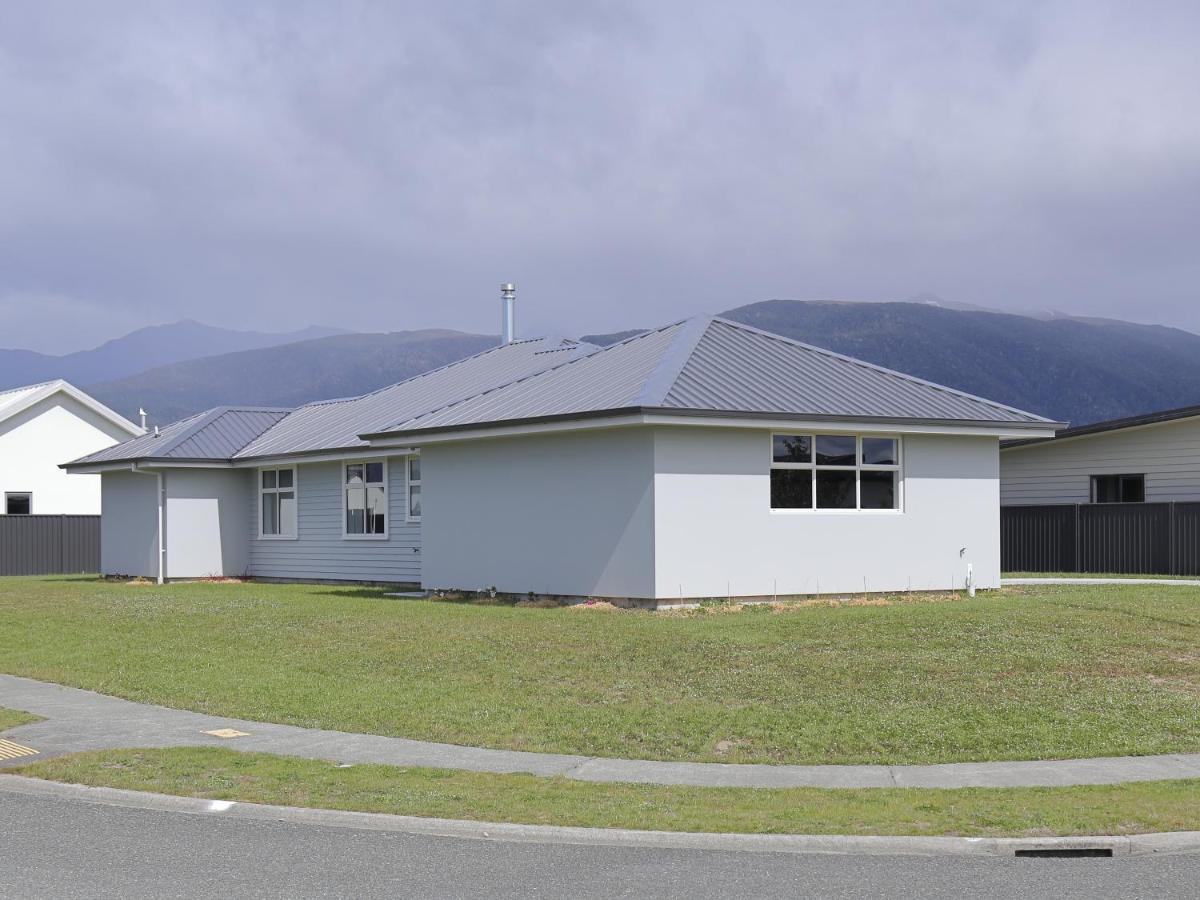 Fiordland Getaway - Te Anau Holiday Home Εξωτερικό φωτογραφία